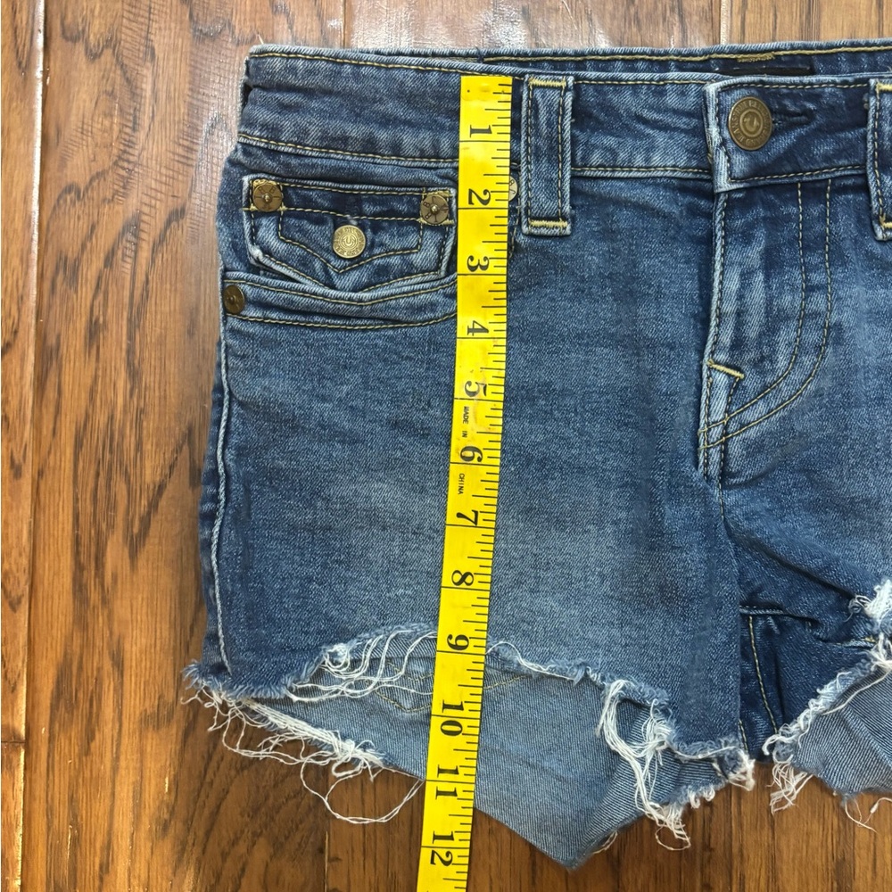 True Religion Joey Cut Off Denim Shorts Size 28 Low Rise Shorty Shorts - Picture 9 of 10
